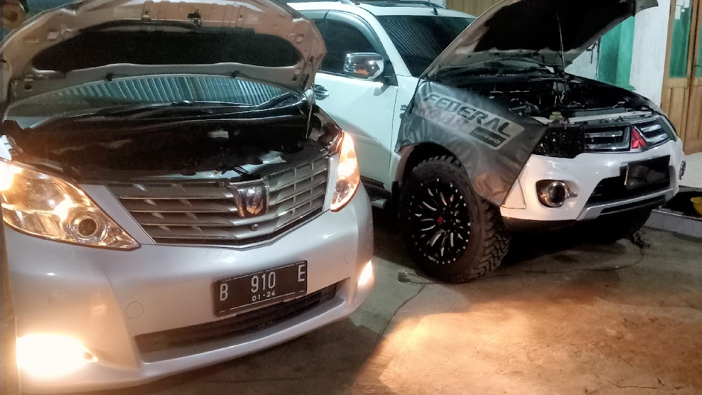 Joko Bengkel Mobil