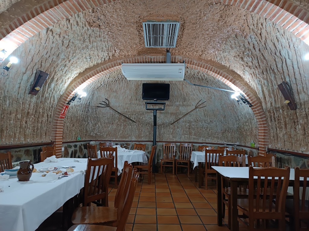 Bodegon El Villar — Ambiente