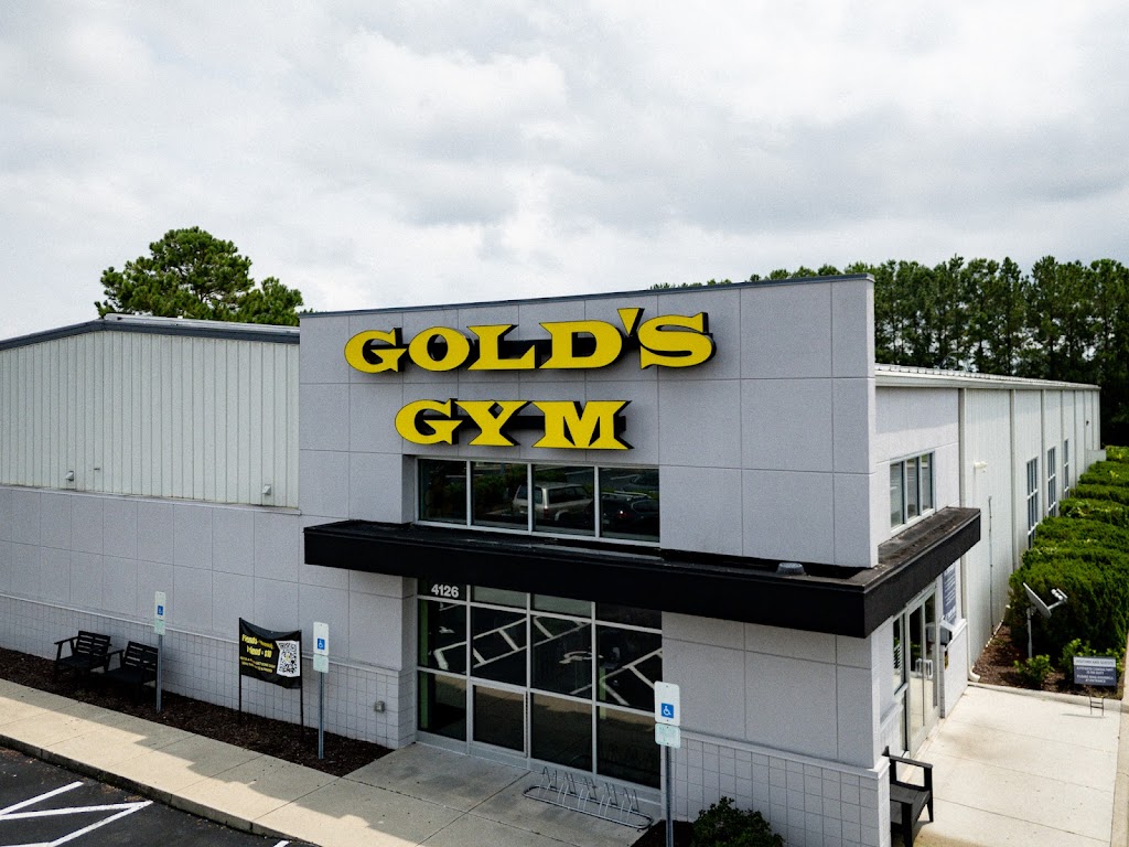  Gold's Gym