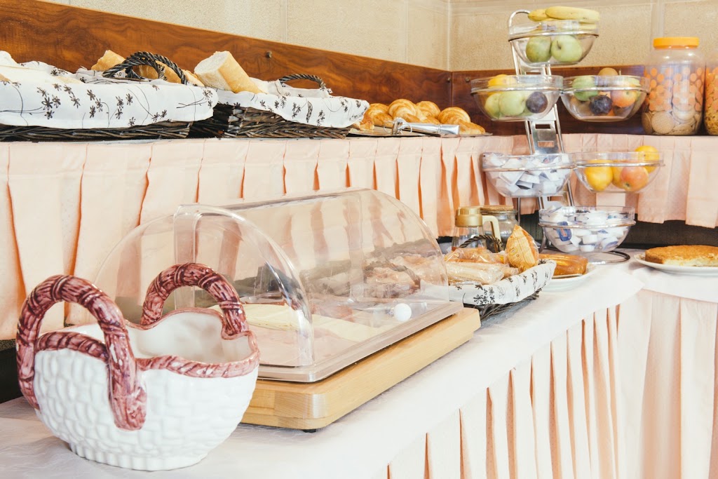 Hotel Alameda — Comida y bebida