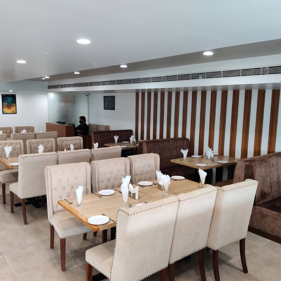 Spice 44 Restaurant