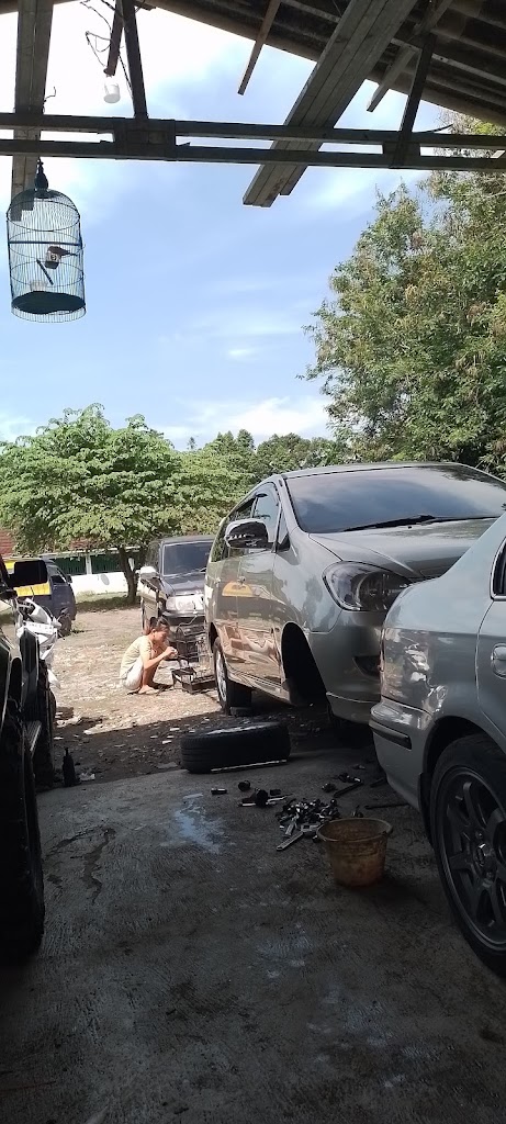 Bengkel mobil pak agus jaya 2