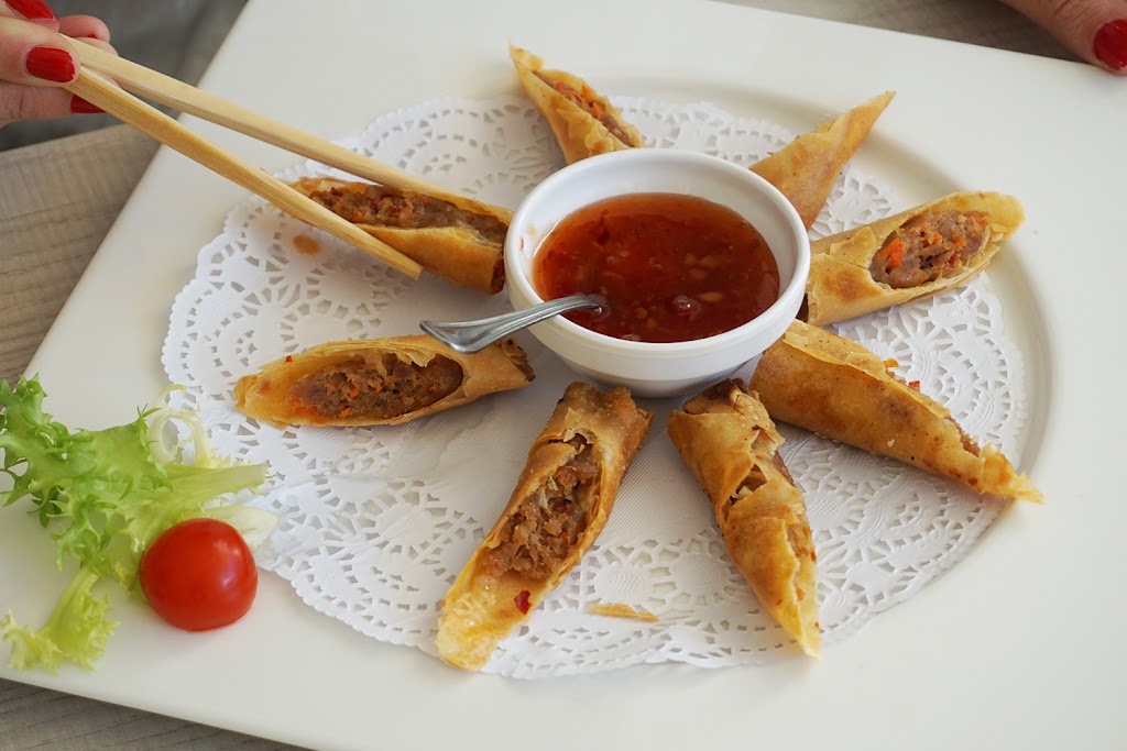 Yaho Denia Restaurant — Comida y bebida