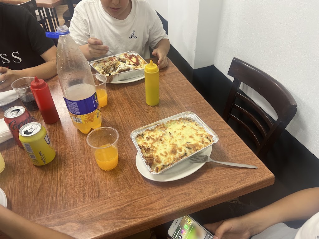 Taurus King Kebab — Comida y bebida