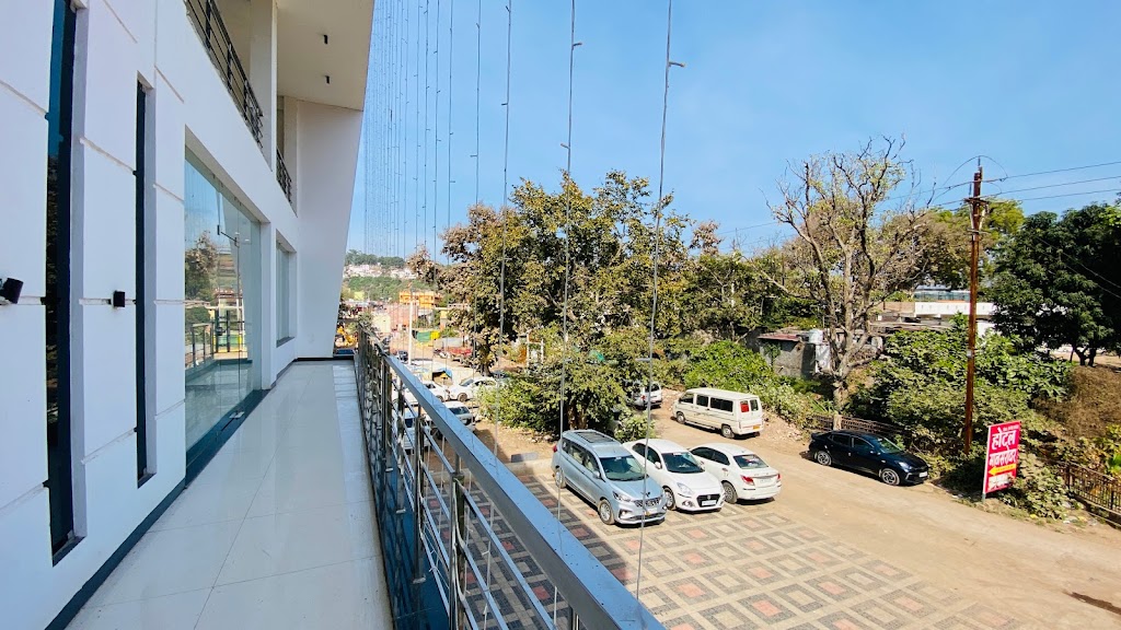 Hotel Mansarovar