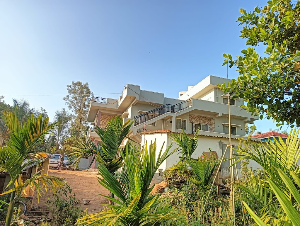 Giridhama Homestay