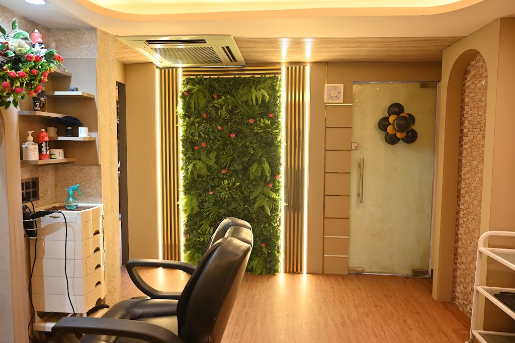 Anwar S Hair Skin Studio Unisex