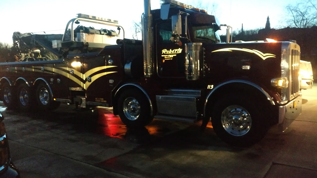 Roberts Towing and Recovery in Albany