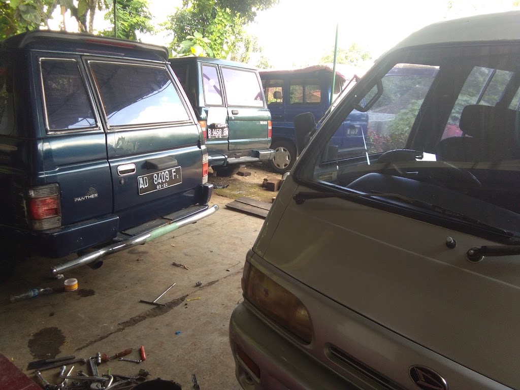 Bengkel Mobil