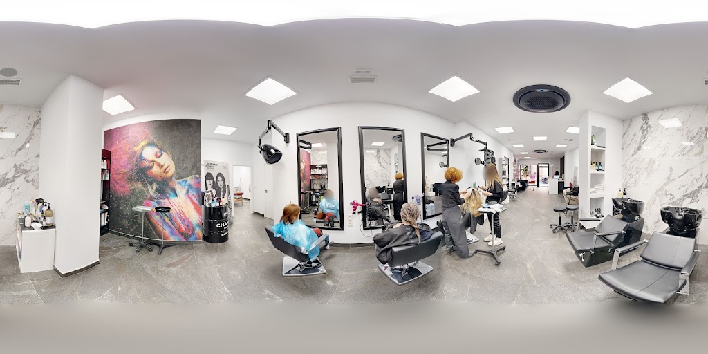 Petrix Peluqueros — Interior