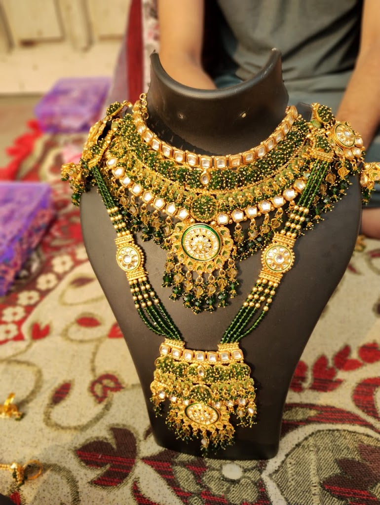 Sp Beauty Parlour Traning Center