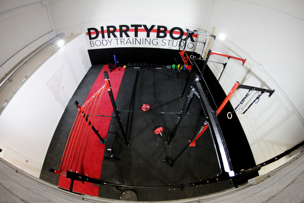DIRRTYBOX — Del propietario