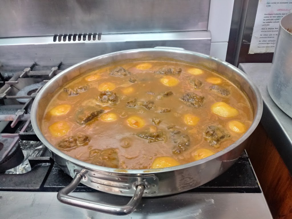 Txoko LAGUN-BERRI — Comida y bebida