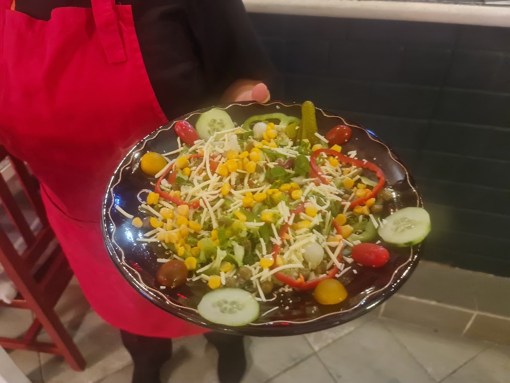 Restaurante La Boca Rie — Comida y bebida