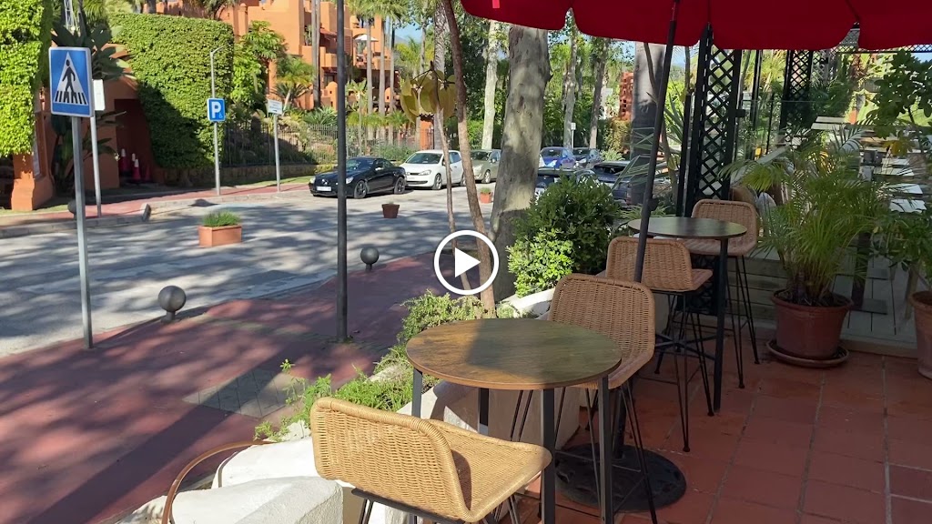 Vasari Cafe — Ambiente