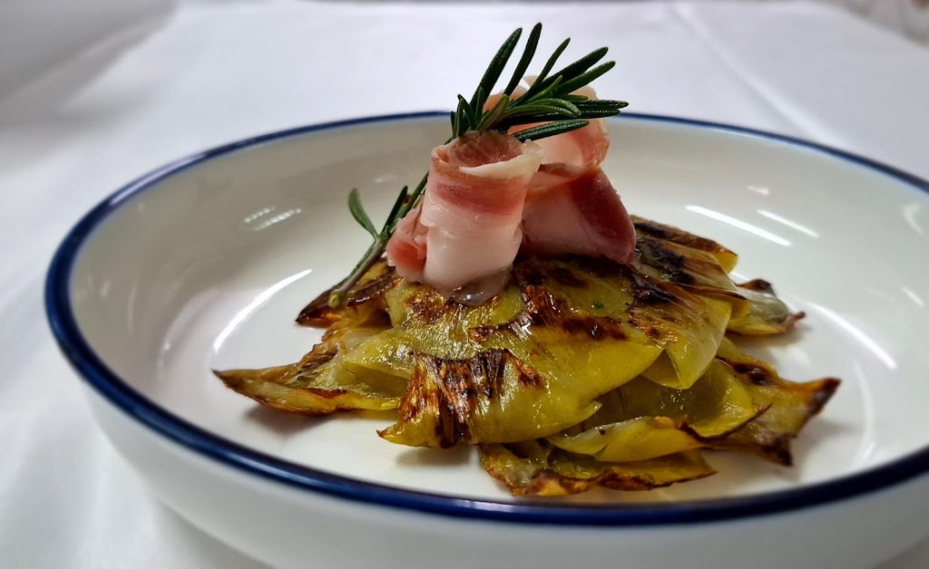Restaurante El Paseo — Comida y bebida