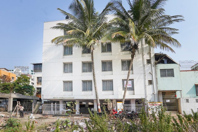 Oyo Flagship Sai Executive