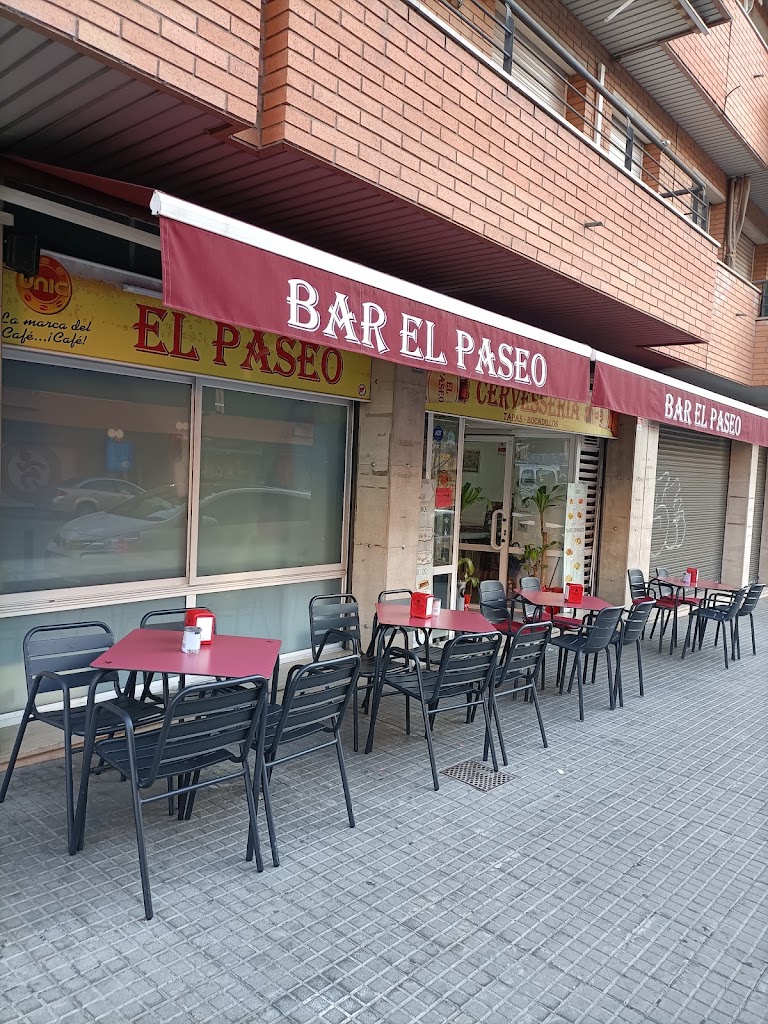 Bar Paseo — Ambiente