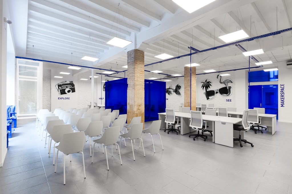 CAULINPHOTO Academia de Fotografia y Animacion