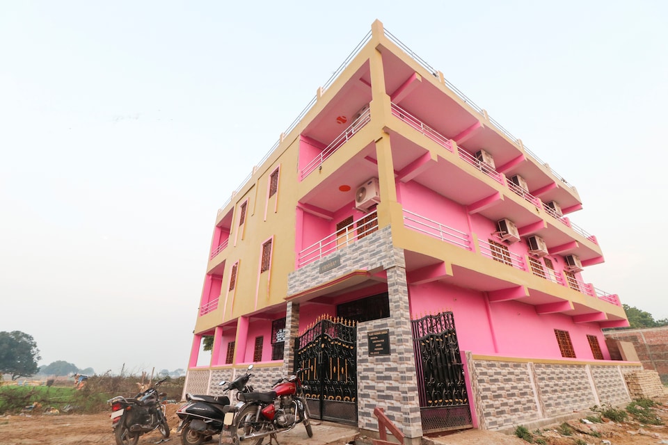 Spot On 68564 Vrindavan Lodge