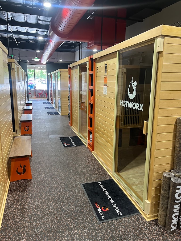  HOTWORX - Vacaville, CA - Creekside