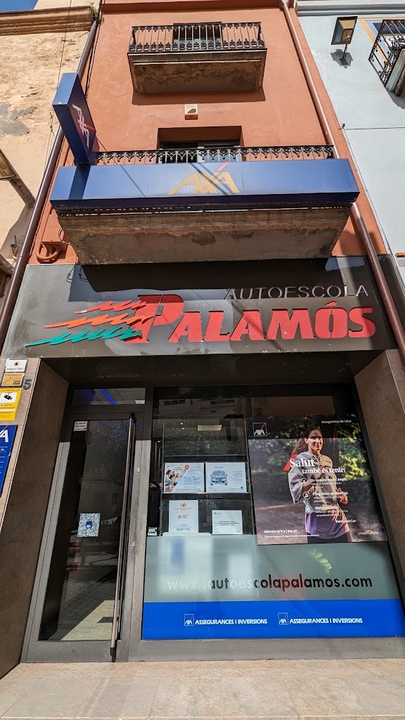 AXA Seguros - Oficina Puig & Radresa (Palamos) - Agencia d' Assegurances — Exterior