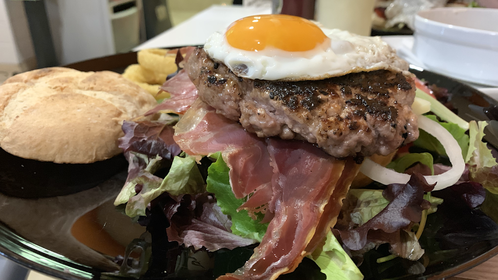 Cafeteria Oscar Plaza — Del propietario
