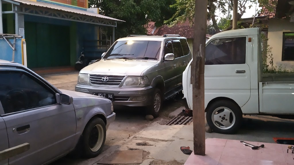 bengkel mobil panggilan (Langgeng Motor)