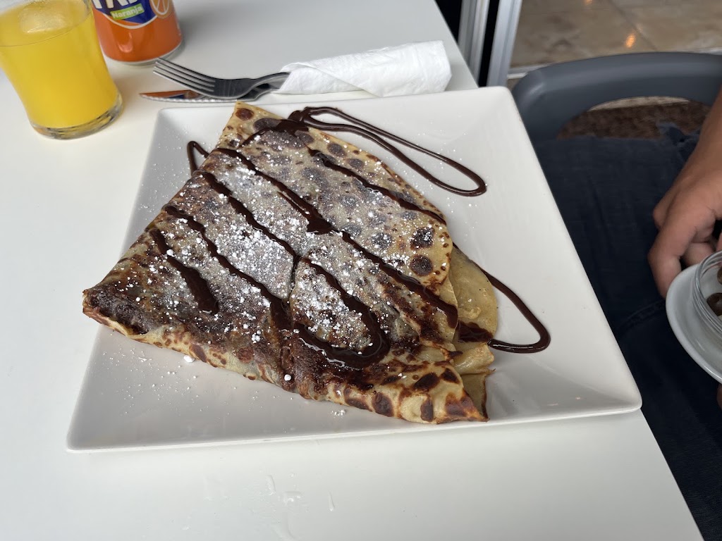 The Black Lion — Comida y bebida
