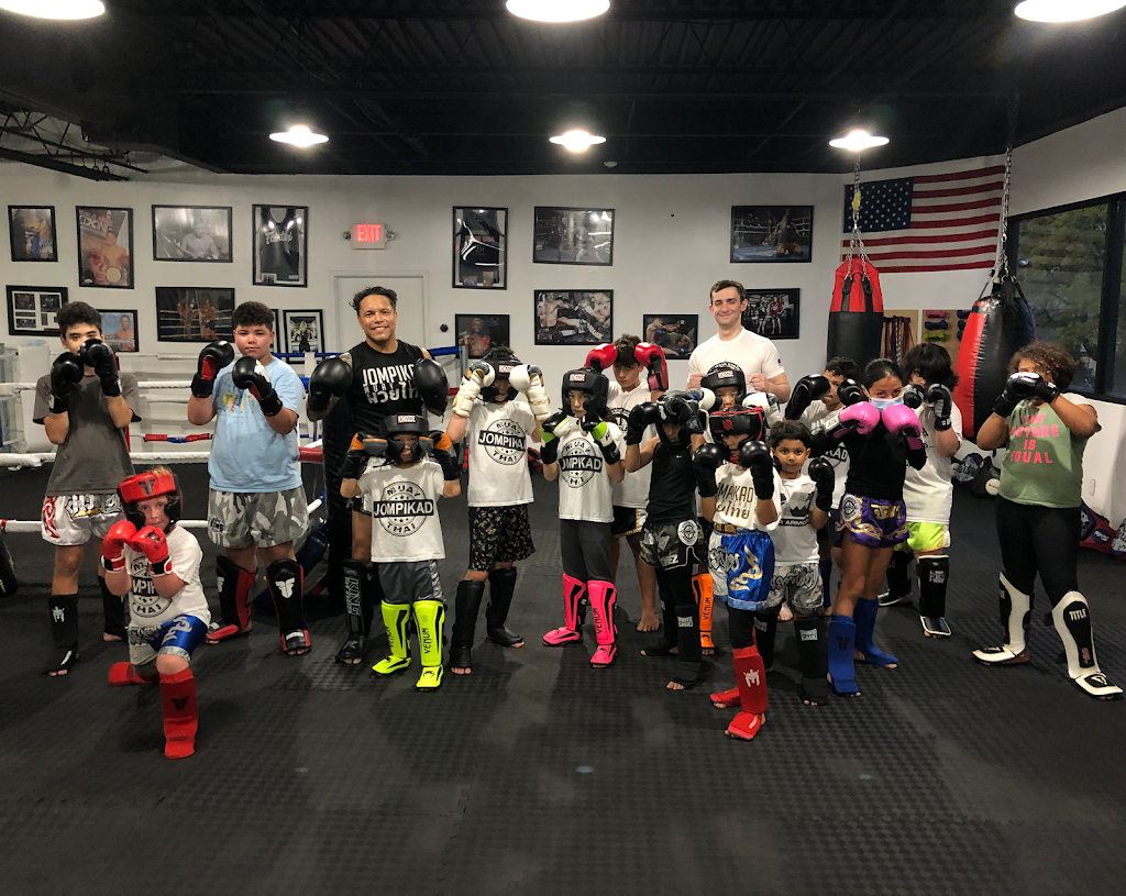  Jompikad Muay Thai Gym