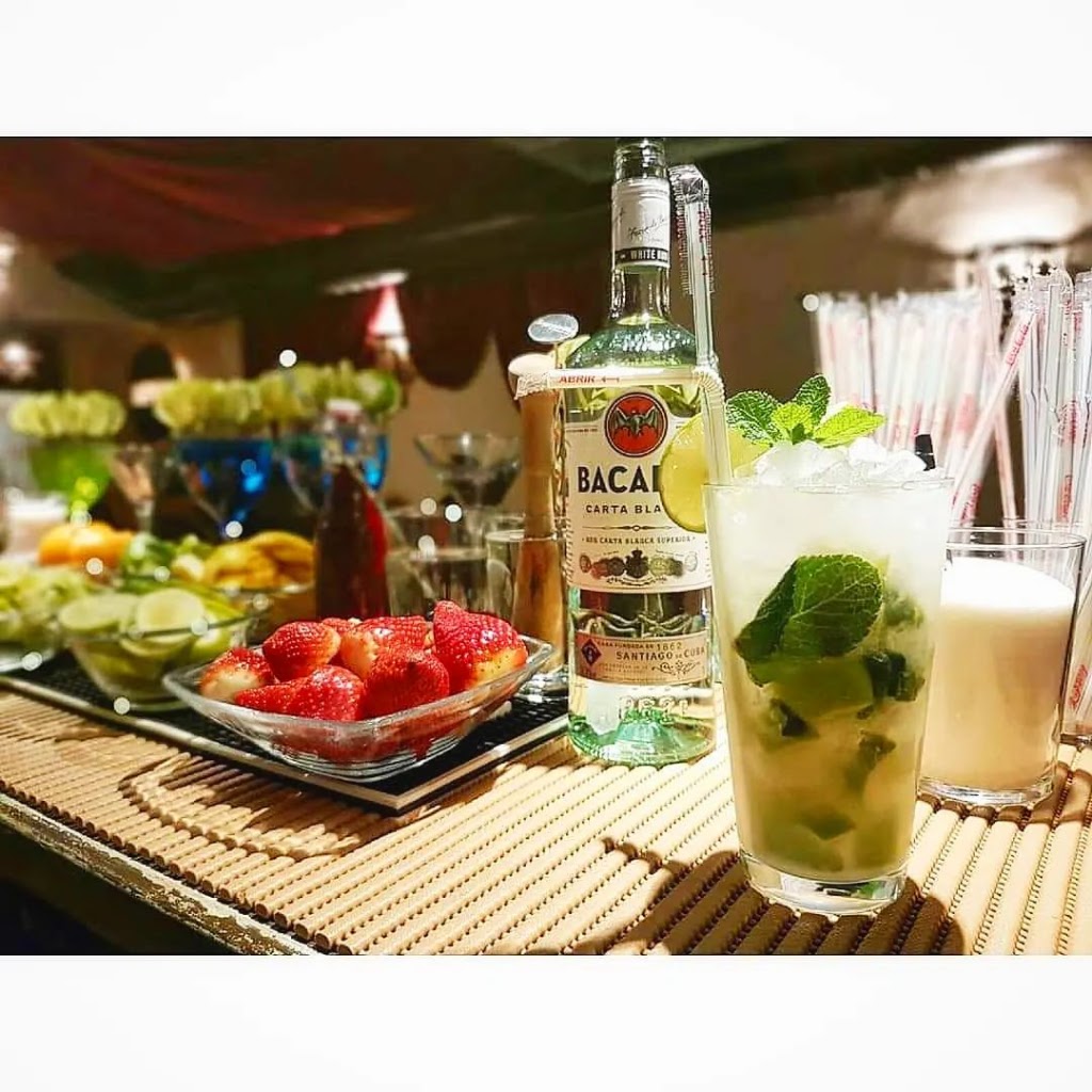 Area Oasis Bar — Bebida alcoholica