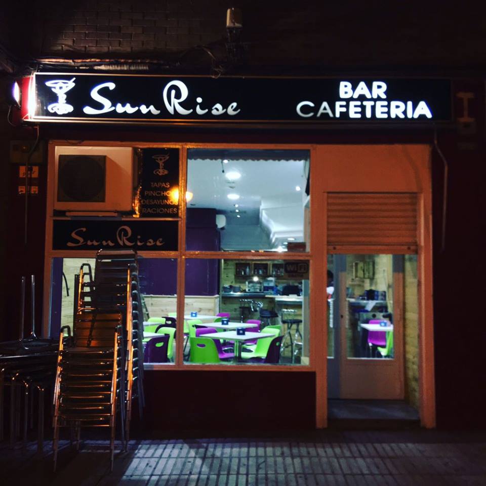 SunRise Bar-cafeteria dominicano