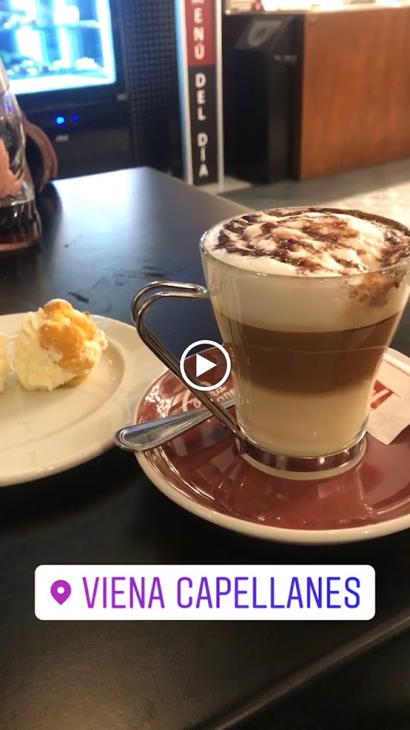 Viena Capellanes — Videos