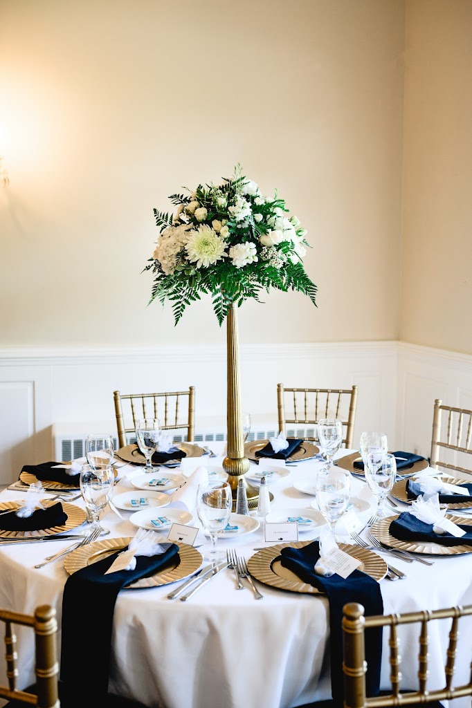 Winter Floral and Antiques LLC
