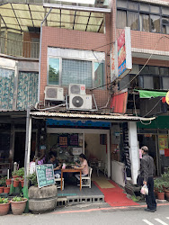 6426f1b44452c39081ff1881 的照片