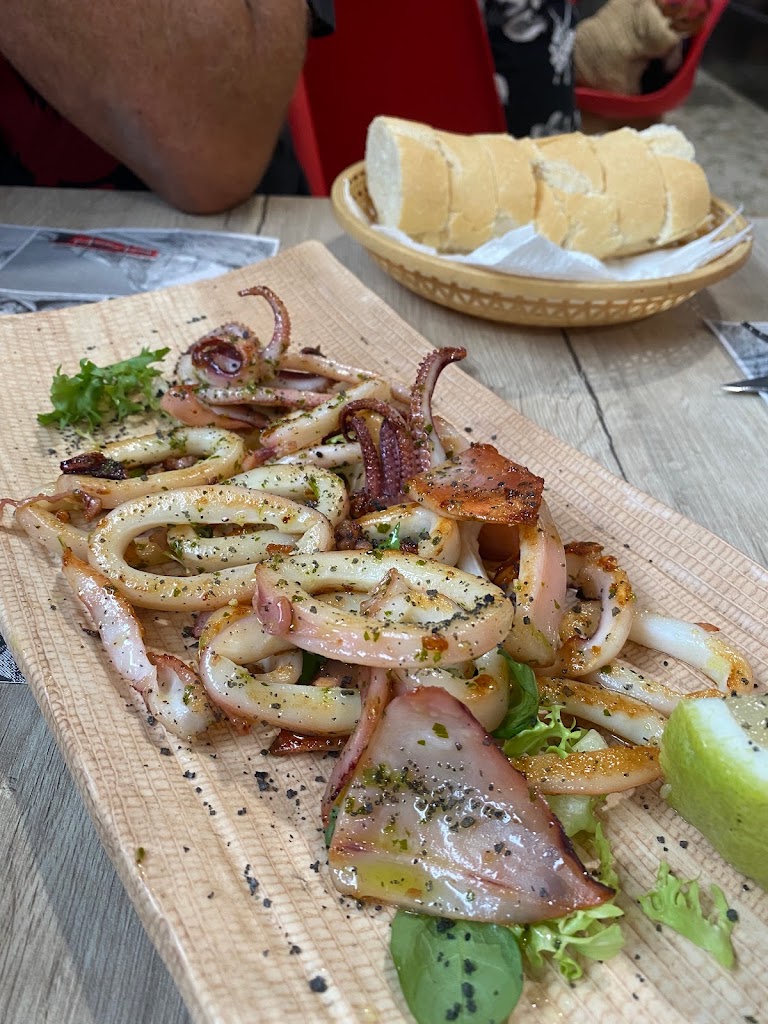 Restaurante Casa Motos — Calamar