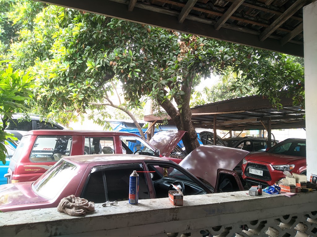 Bengkel Mobil Hilya