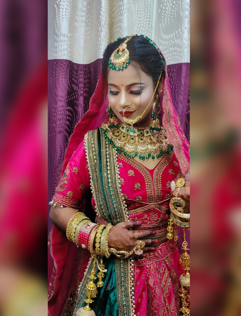 Durga Ladies Beauty Parlour