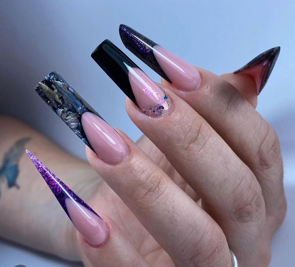 Salon manicura y pedicura Paqui — Manicura