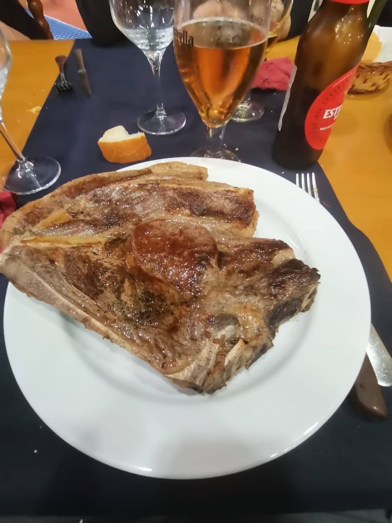N'IDEA restaurant — Comida y bebida