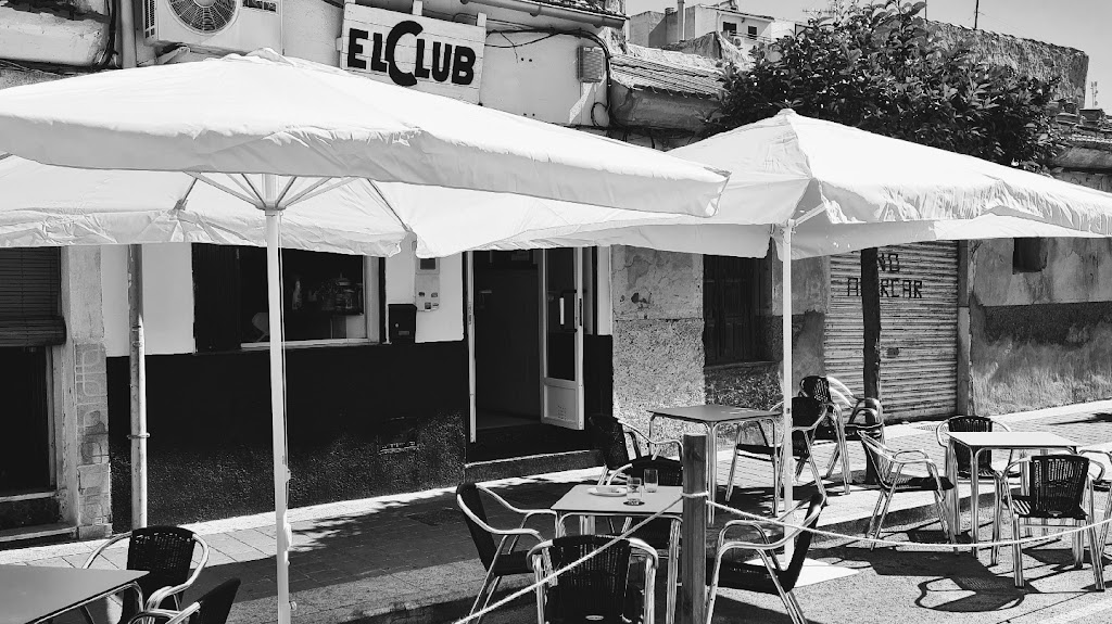 EL CLUB — Ambiente