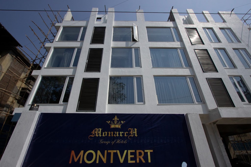 Monarch Montvert Rabale