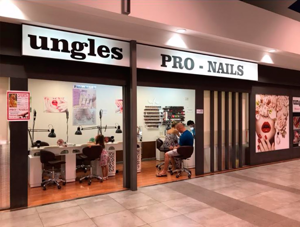 Pro Nails El Prat (Salon de Manicura)