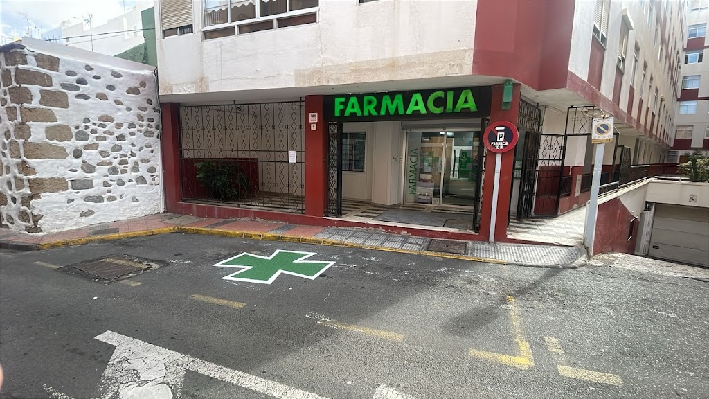 Farmacia Bayon Arjona. Lcdo Ayose Israel Bayon Curbelo