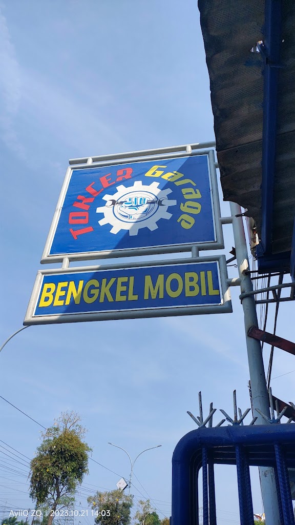 TOKCER GARAGE