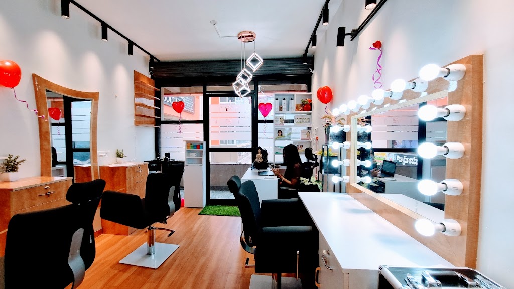 Kumari Polly Bridal Make Up Studio Make Up Salon Nail Art Bellandur