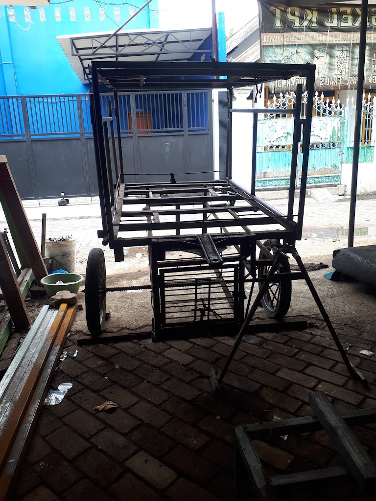 Bengkel KPT (service sepeda motor dan las)