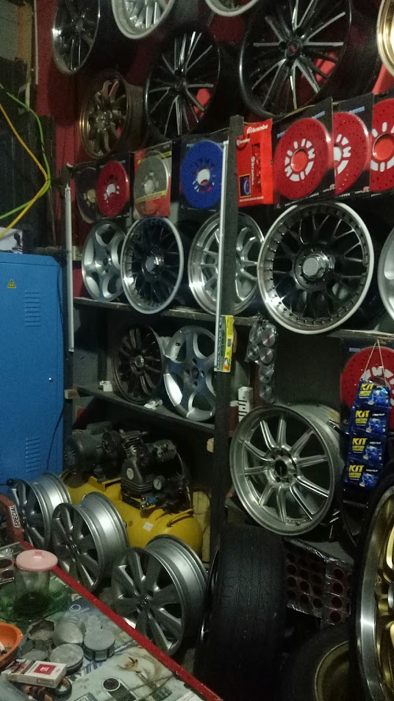 Aragon Tyres