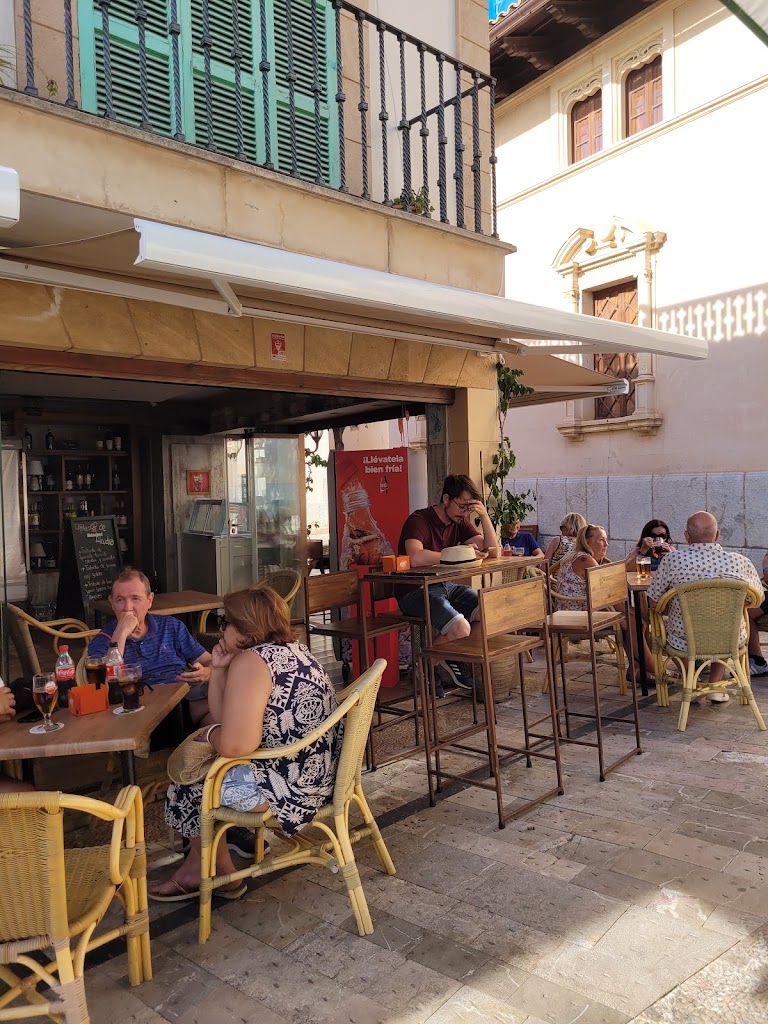 Capricho de Alcudia — Ambiente