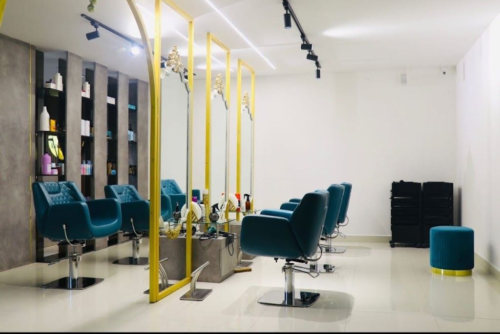 Kameleon Premium Salon Kokapet